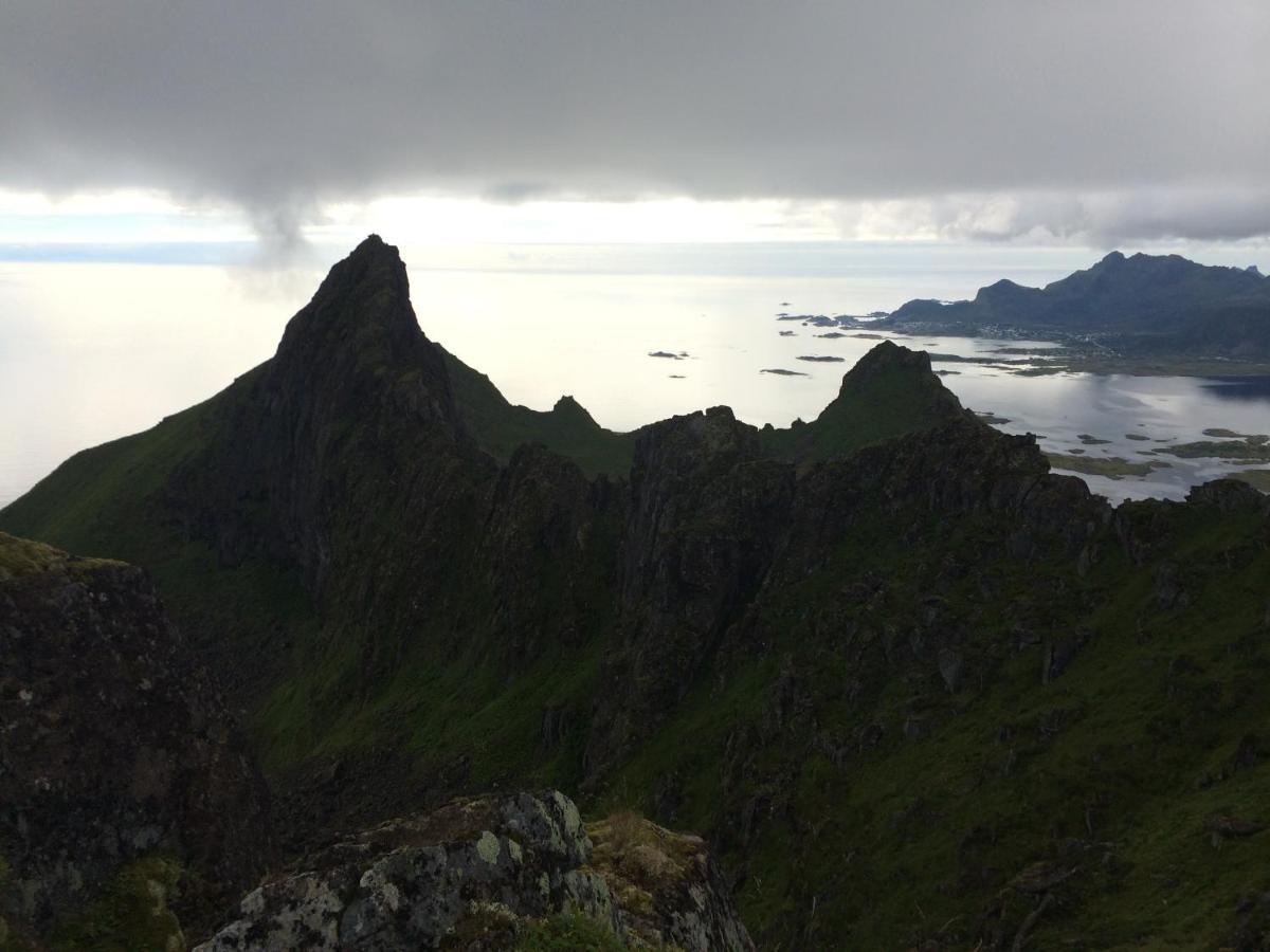 Flo Lofoten Nature Escape Valberg Exterior foto
